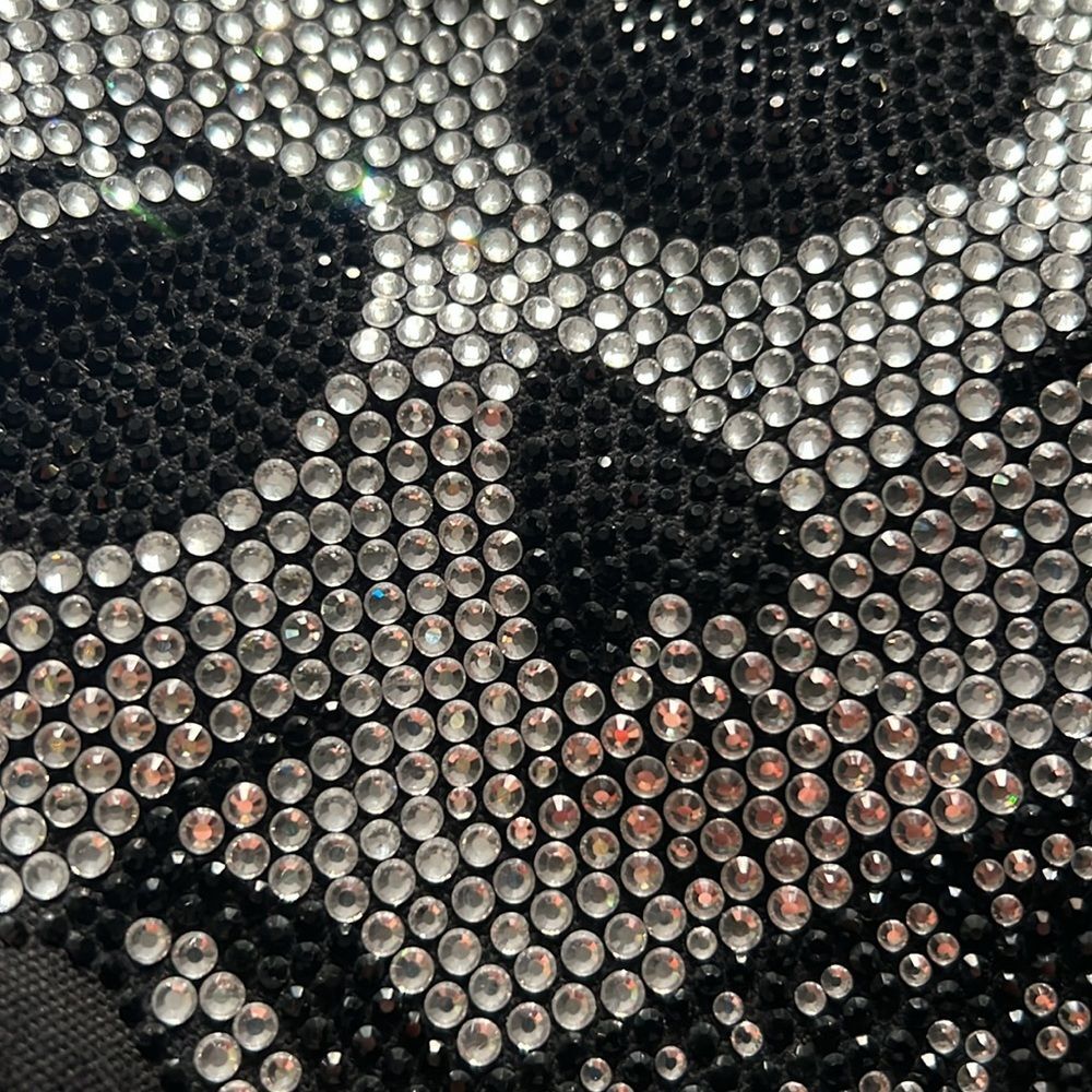💀NWT💀 Neo Skull canvas tote bag 💀 metal studs 💀 🔥CRYSTALS🔥 - Picture 3 of 3